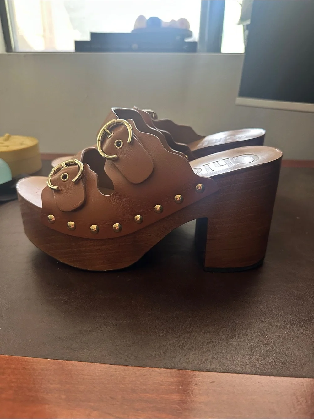 CHLOE Brown Leather Platform Clog Sandals